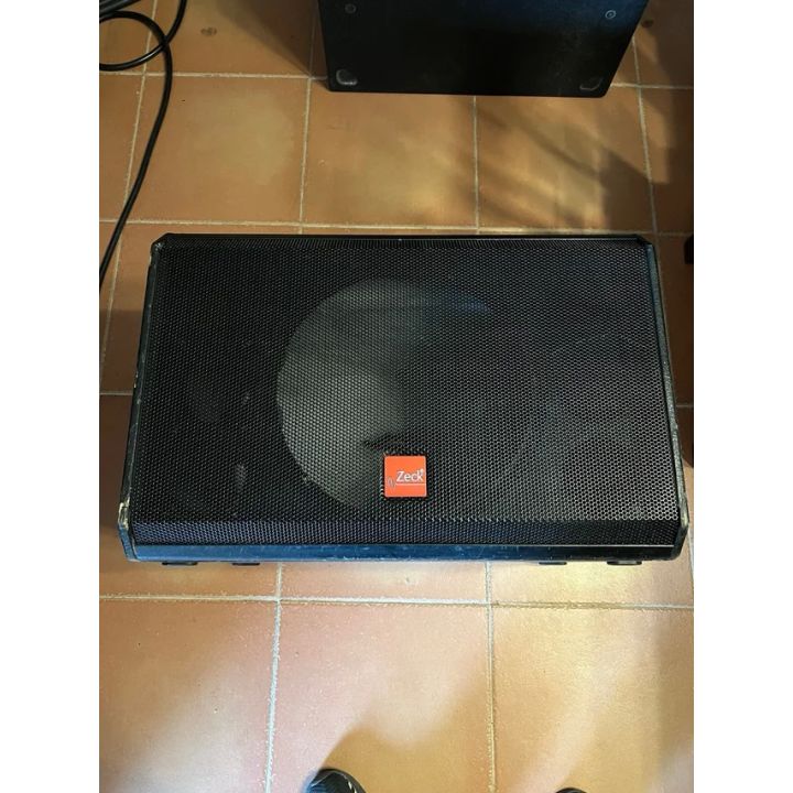 4 cajas de subgraves de 12” vacías