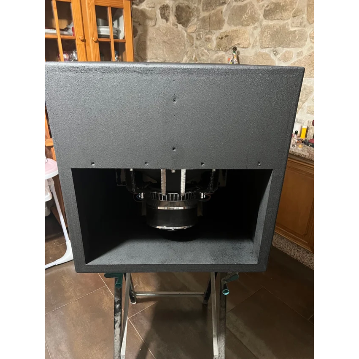 Subgrave marca audiobhan de 2000w rms